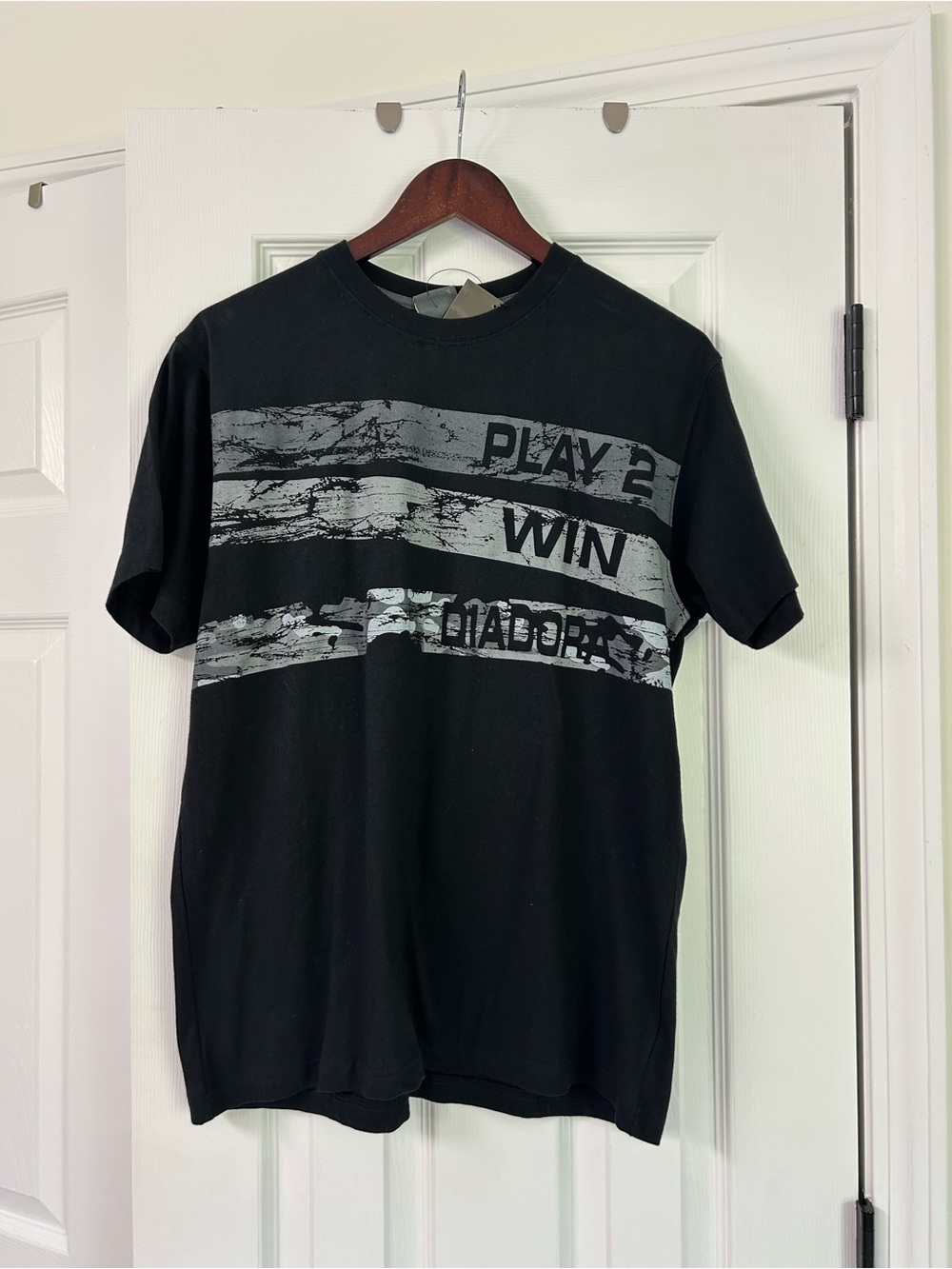 Diadora Black Tee with Gray Graphic 'Play 2 Win'